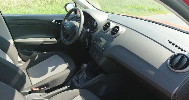 Seat Ibiza cena 36666 przebieg: 129000, rok produkcji 2016 z Chodzież małe 92